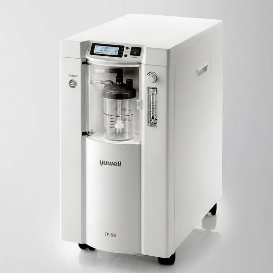Yuwell 7F-5EW Oxygen Concentrator 5L available at best price in Karachi Pakistan